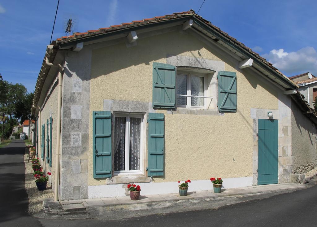 Maison Du Ruisseau Malaville Habitación foto